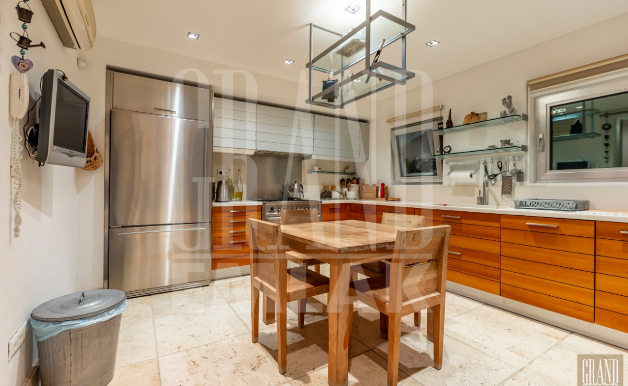 Villa in Bodrum, Turkey, 675 m² - picture 9