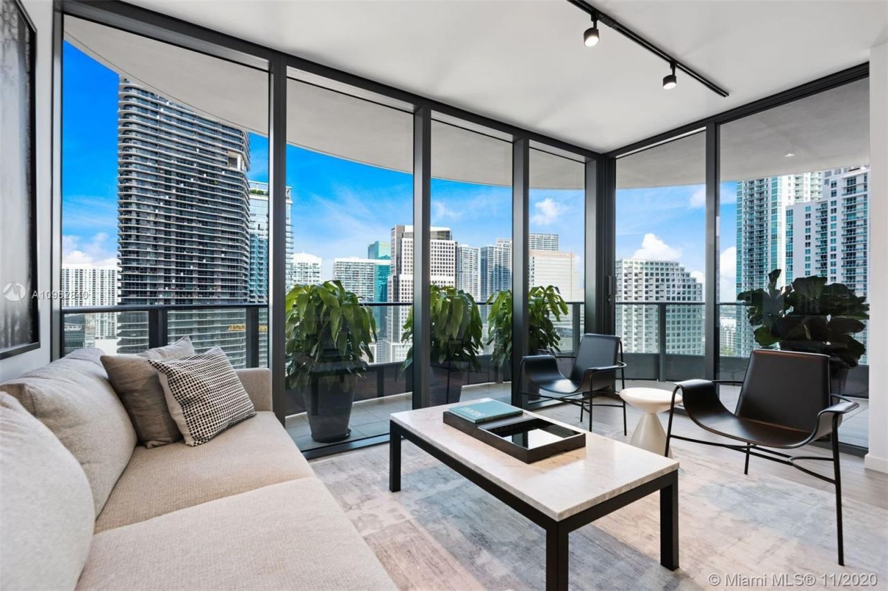 Flat in Miami, USA, 120 m² - picture 6