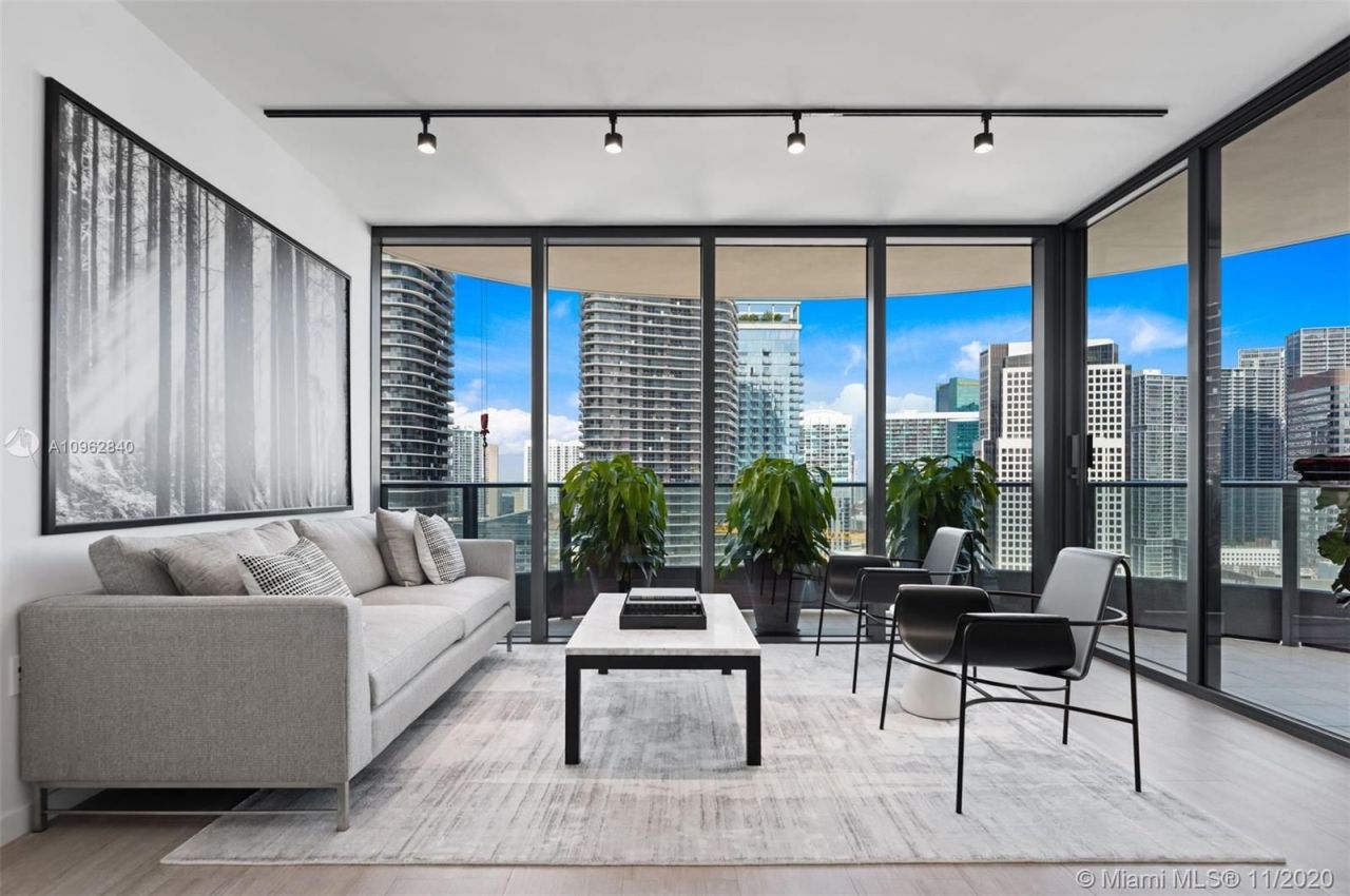 Flat in Miami, USA, 120 m² - picture 7