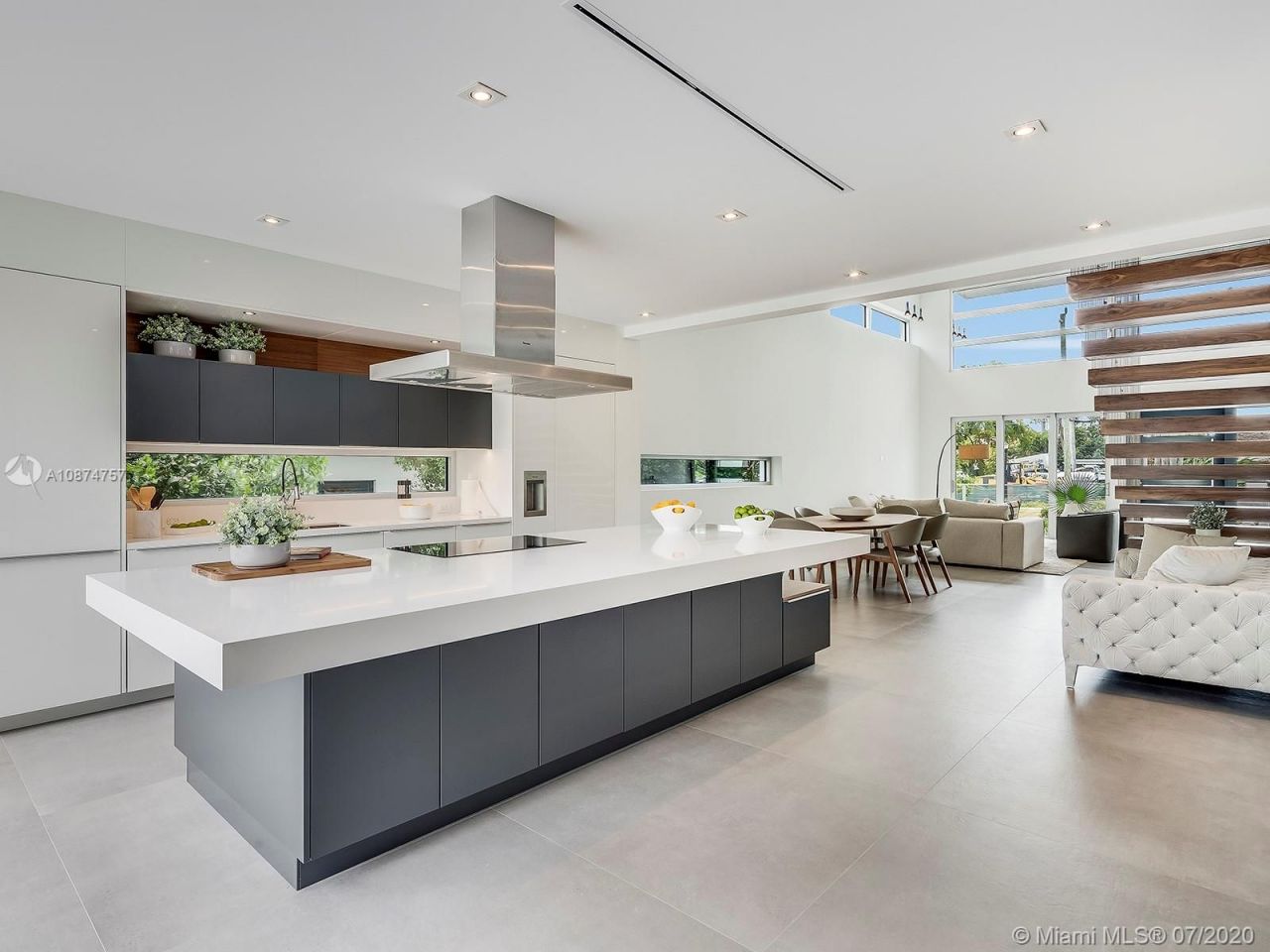 Villa à Miami, États-Unis, 270 m² - image 10