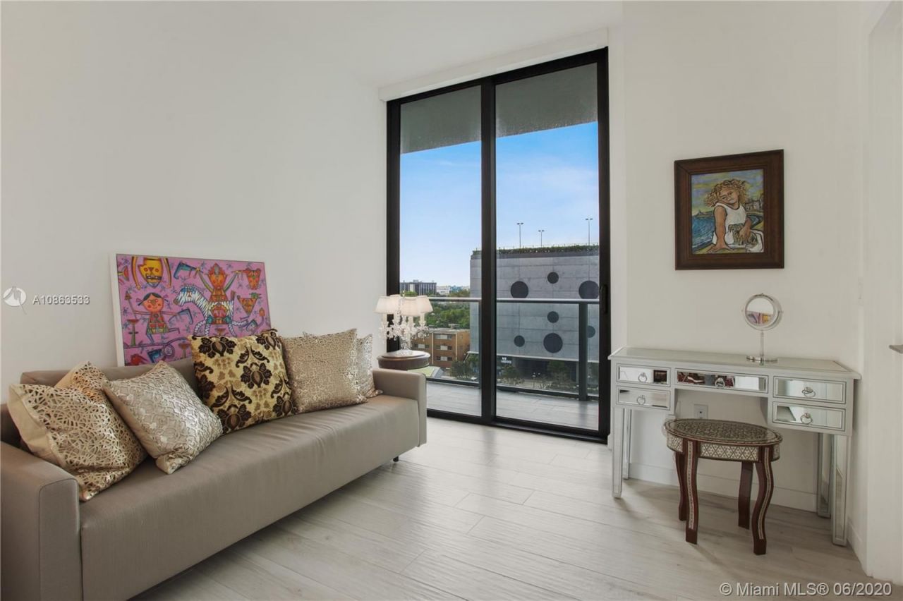 Apartment in Miami, USA, 180 m² - picture 7