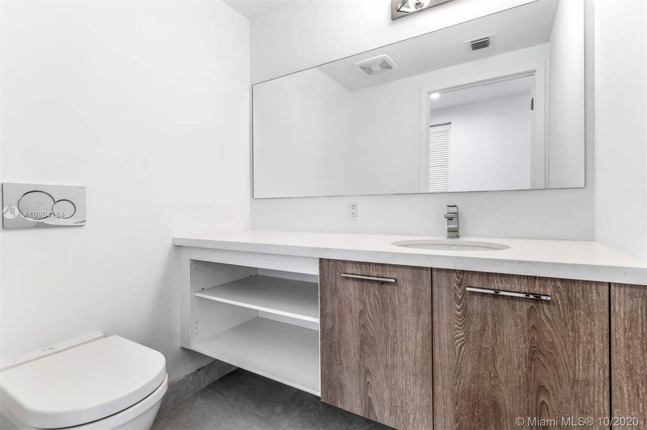 Townhouse a Miami, USA, 240 m² - foto 13