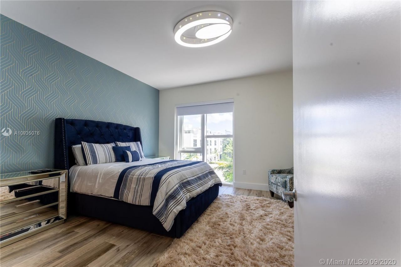 Townhouse in Miami, USA, 150 m² - picture 12