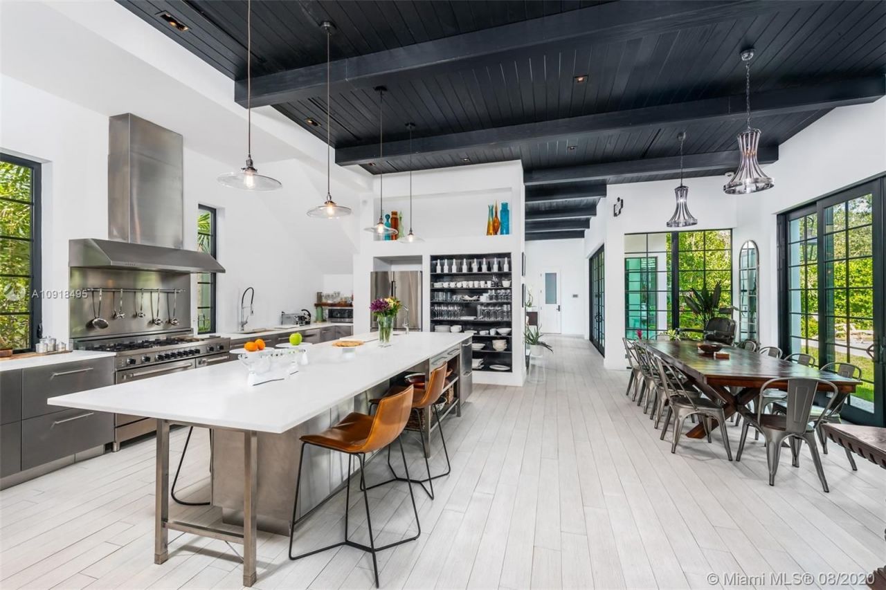 Villa in Miami, USA, 340 m² - picture 17