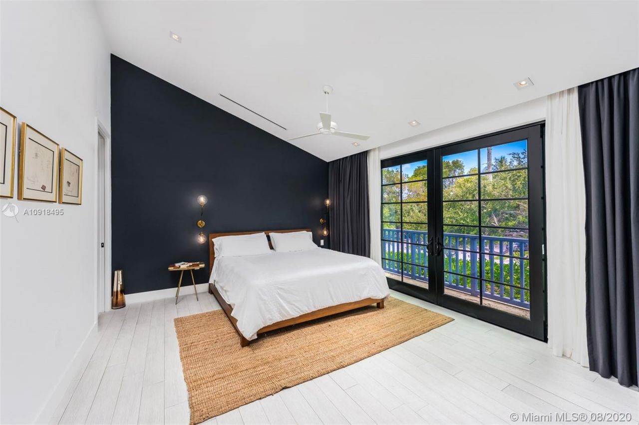 Villa in Miami, USA, 340 m² - picture 9