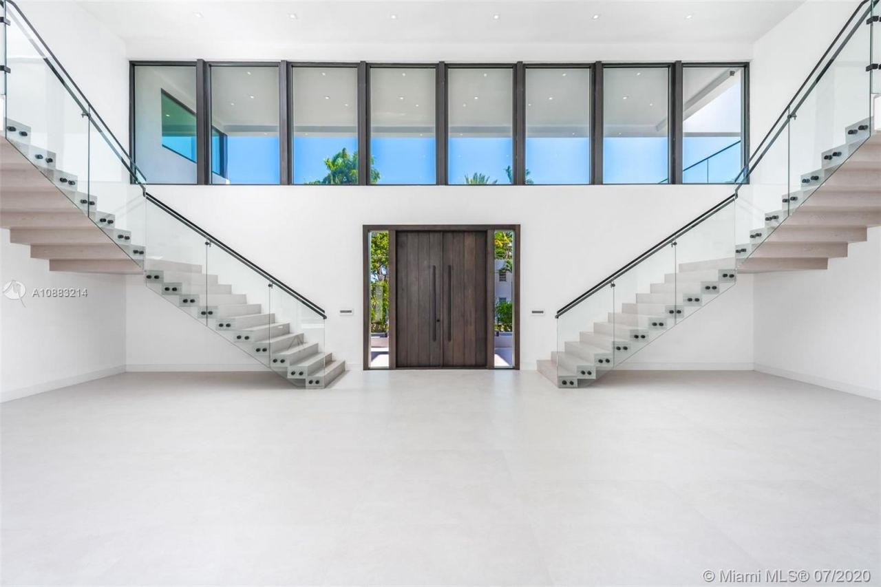 Villa en Miami, Estados Unidos, 700 m² - imagen 16