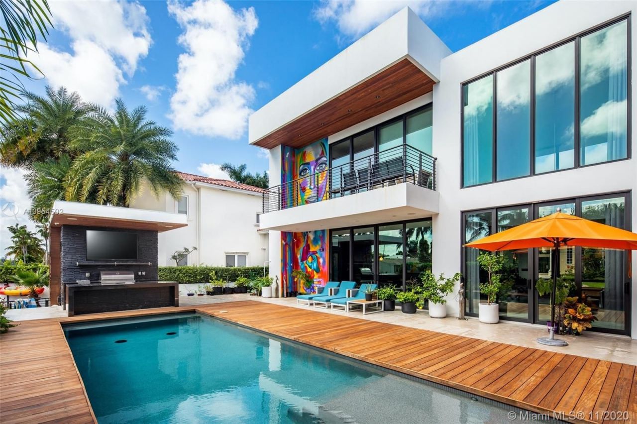 Villa in Miami, USA, 500 m² - picture 15