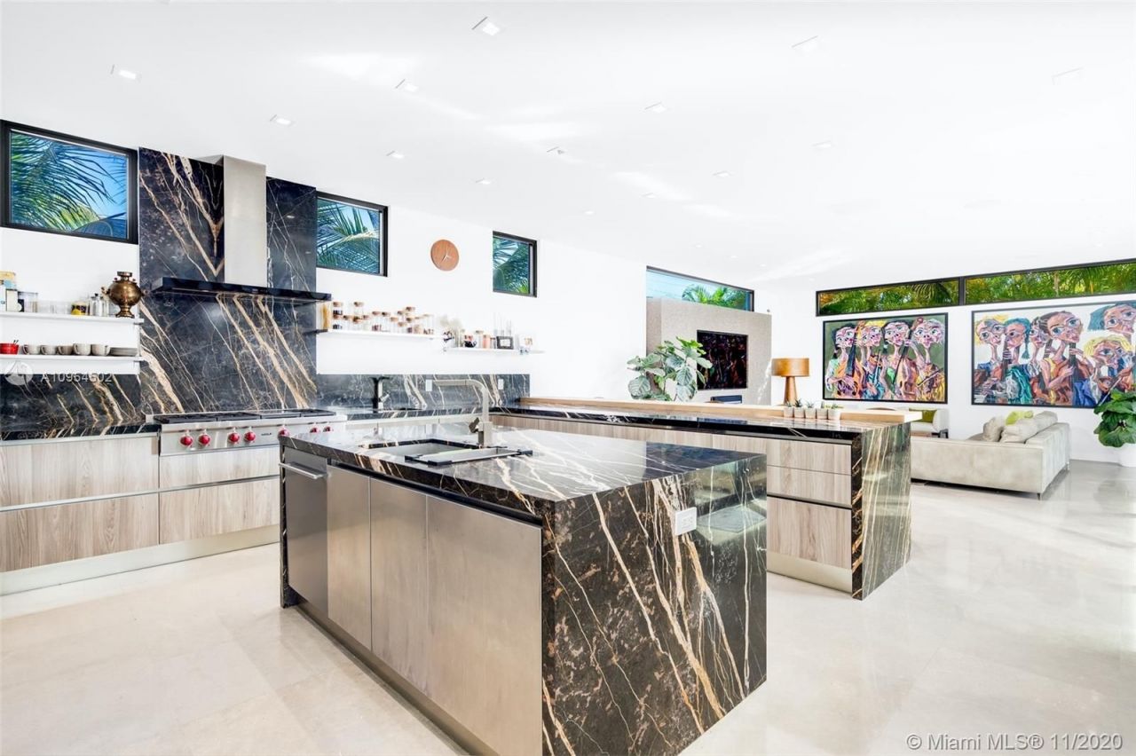 Villa in Miami, USA, 500 m² - picture 10