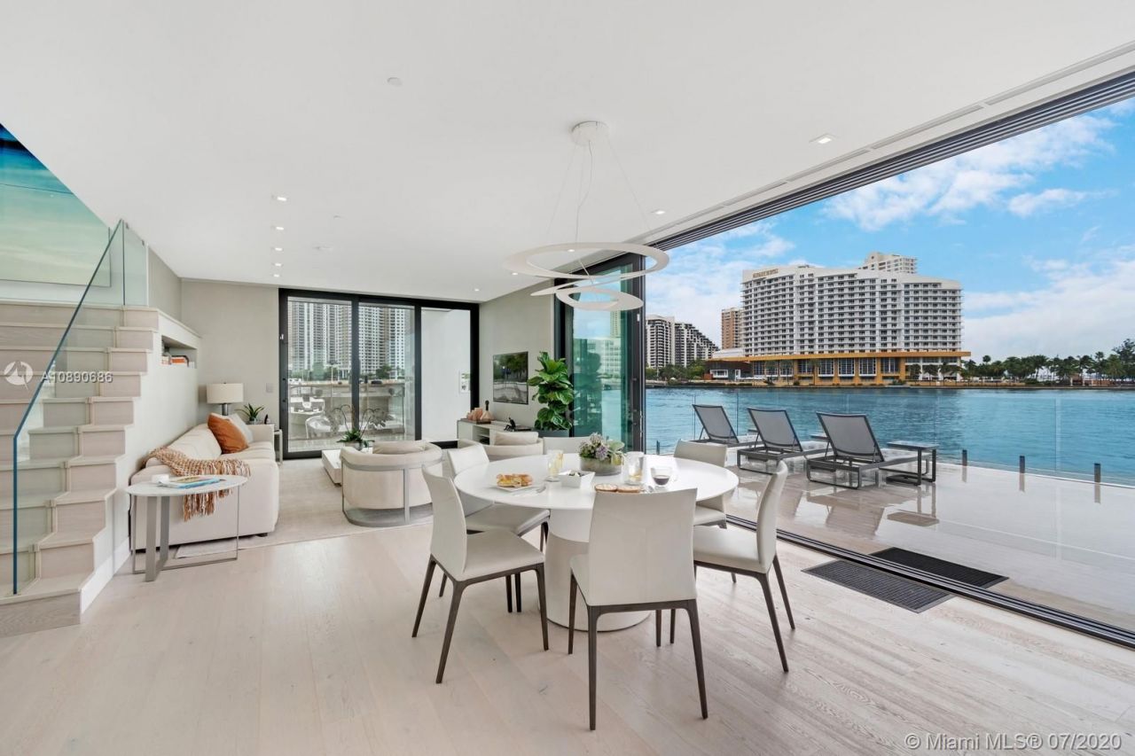 Villa a Miami, USA, 400 m² - foto 16