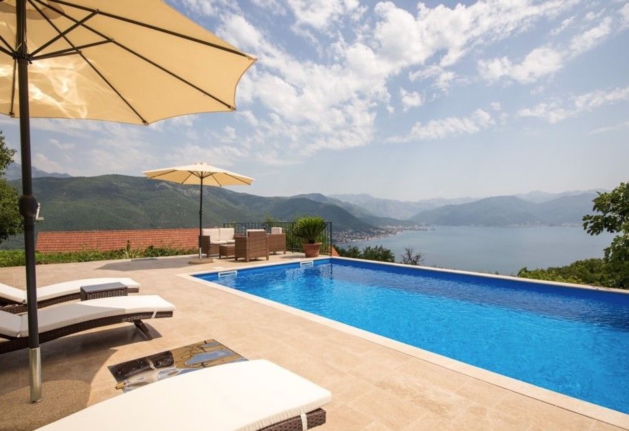 Villa on Lustica peninsula, Montenegro, 247 m² - picture 4