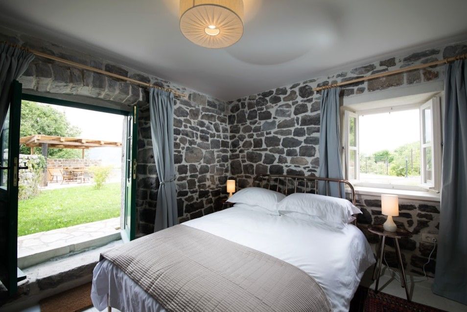 Villa on Lustica peninsula, Montenegro, 247 m² - picture 17