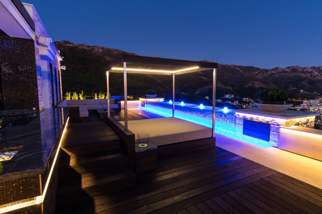 Appartamento a Becici, Montenegro, 236 m² - foto 2