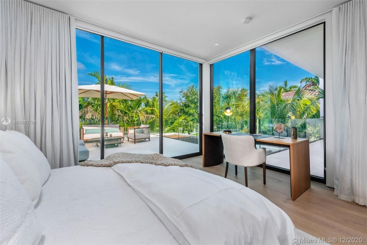 Villa in Miami, USA, 500 m² - picture 8