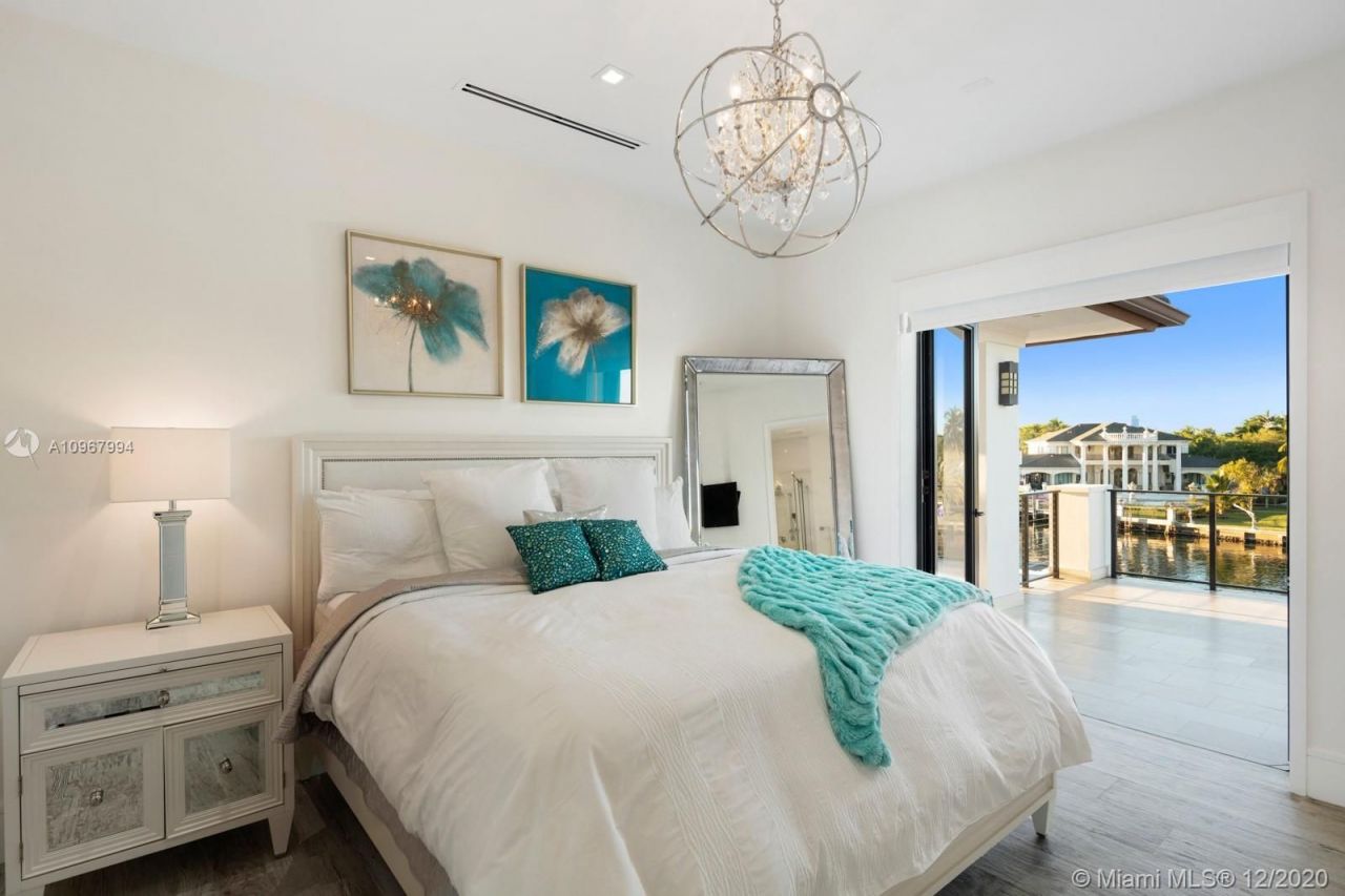 Villa en Miami, Estados Unidos, 600 m² - imagen 5