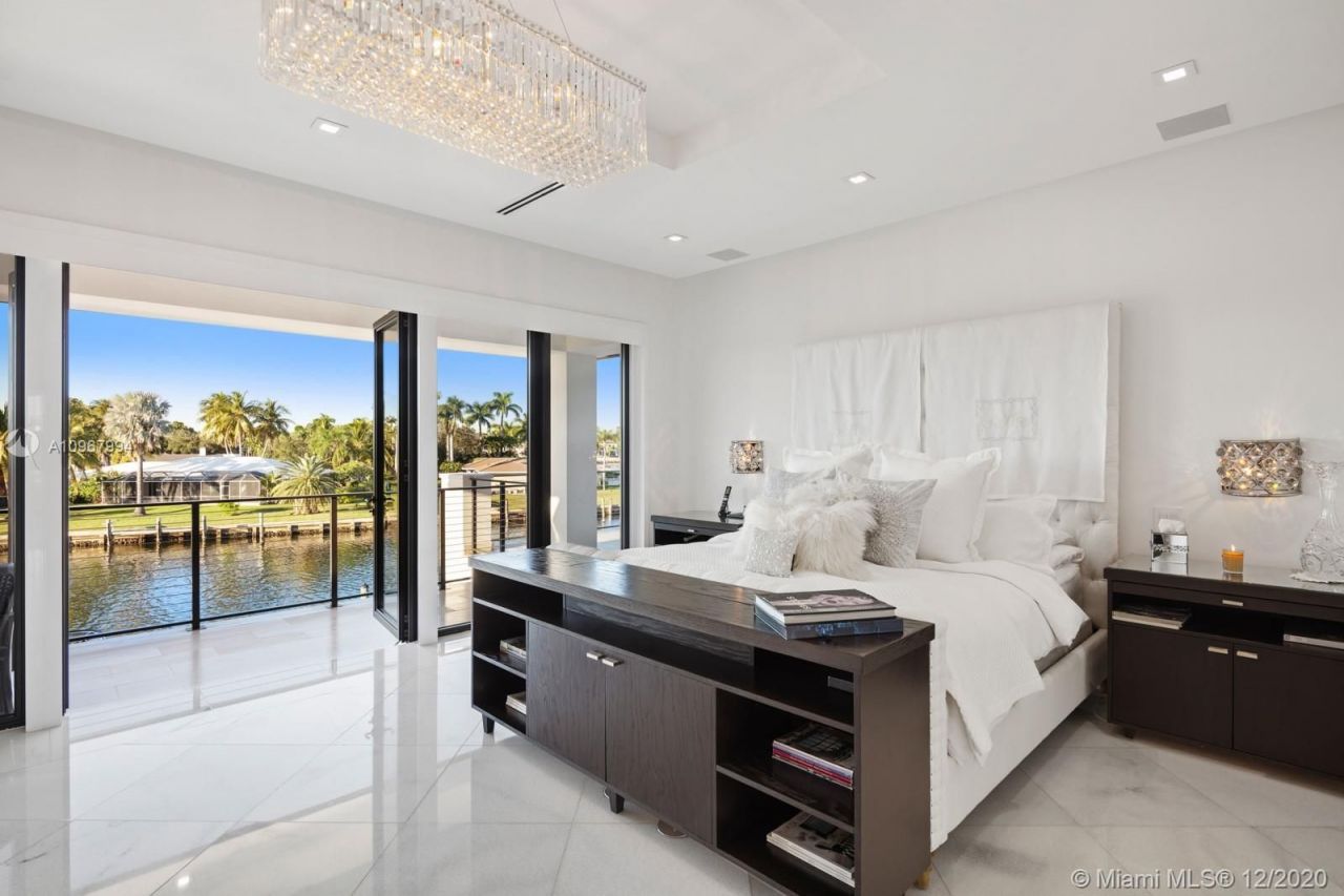 Villa en Miami, Estados Unidos, 600 m² - imagen 9