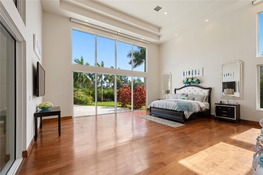 Villa à Miami, États-Unis, 450 m² - image 11