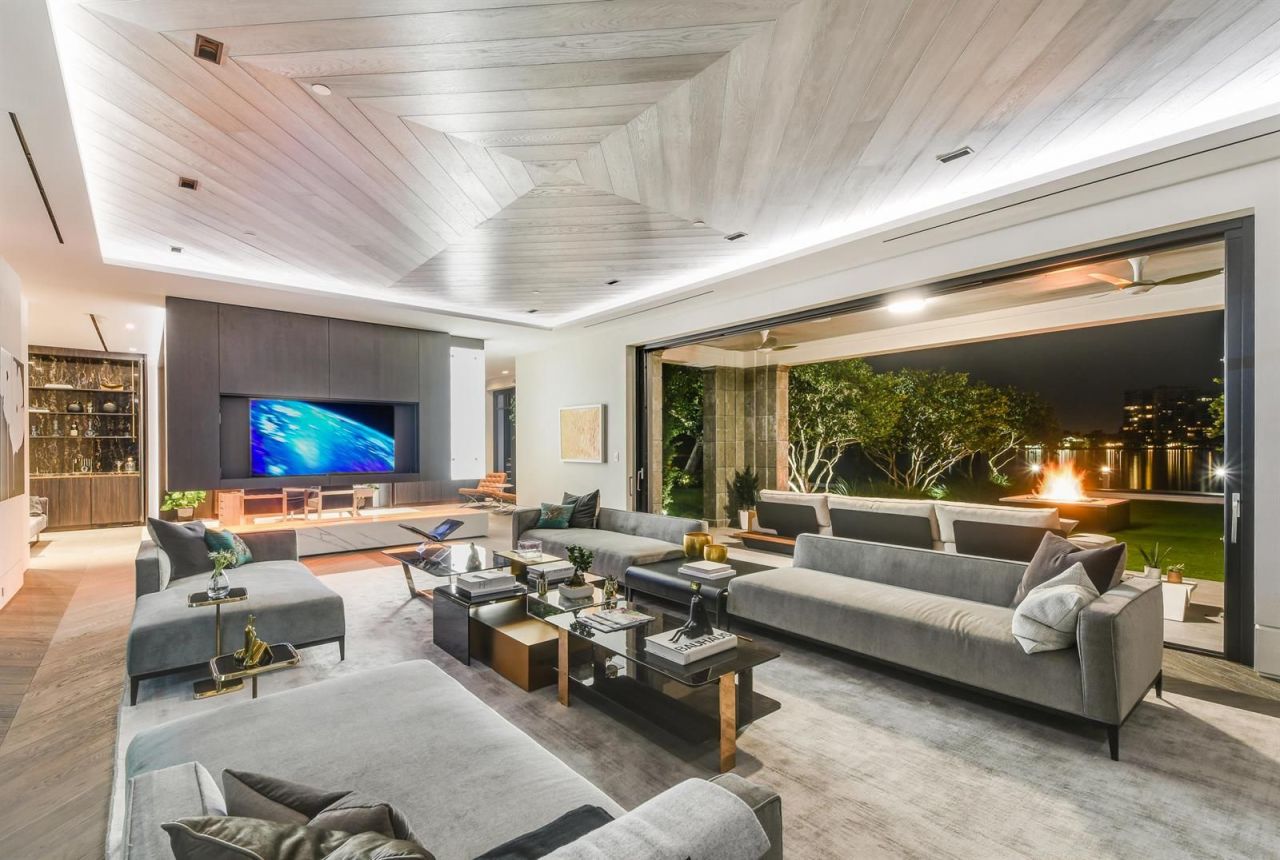 Villa à Miami, États-Unis, 1 600 m² - image 15