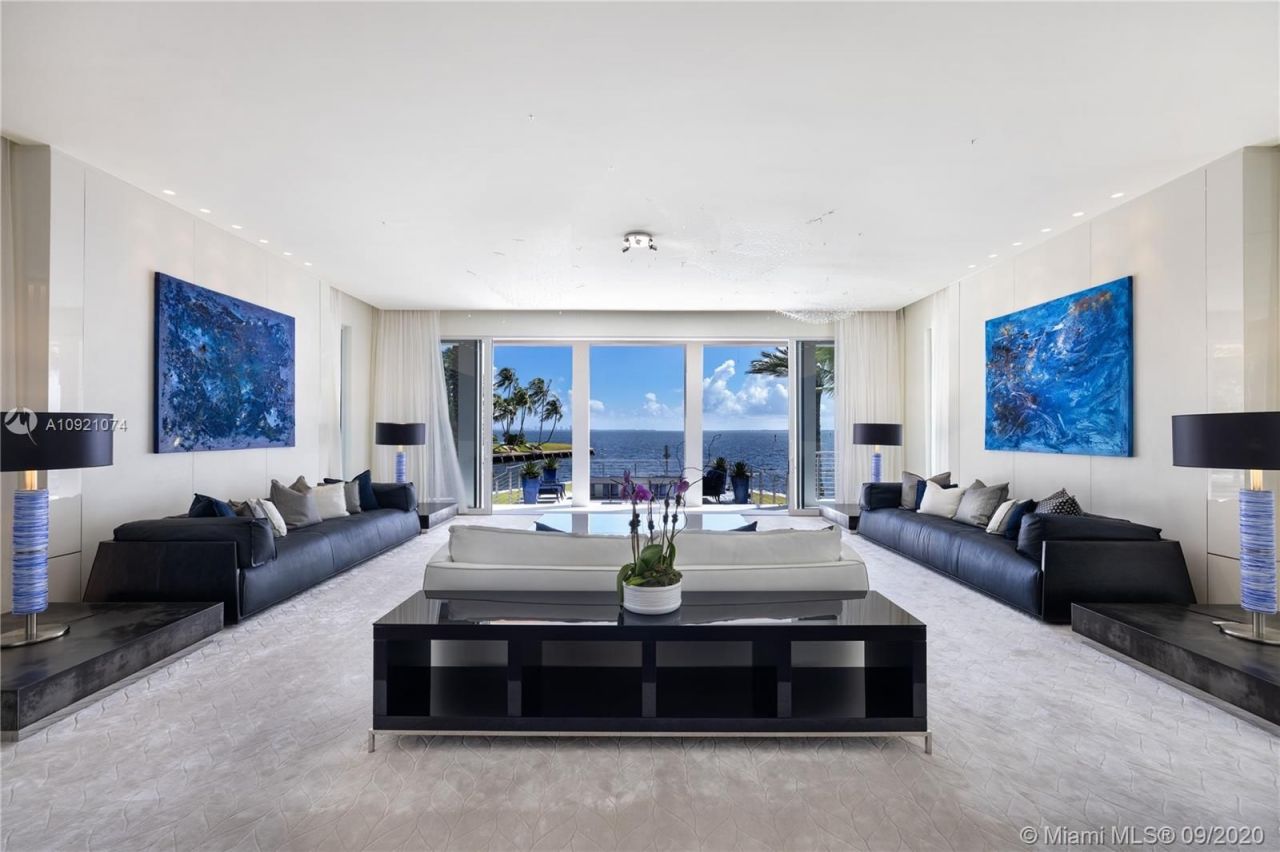 Villa à Miami, États-Unis, 1 800 m² - image 14