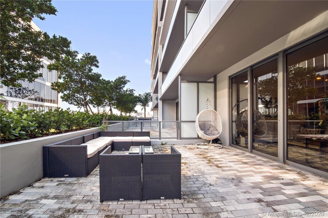 Appartement à Miami, États-Unis, 80 m² - image 2