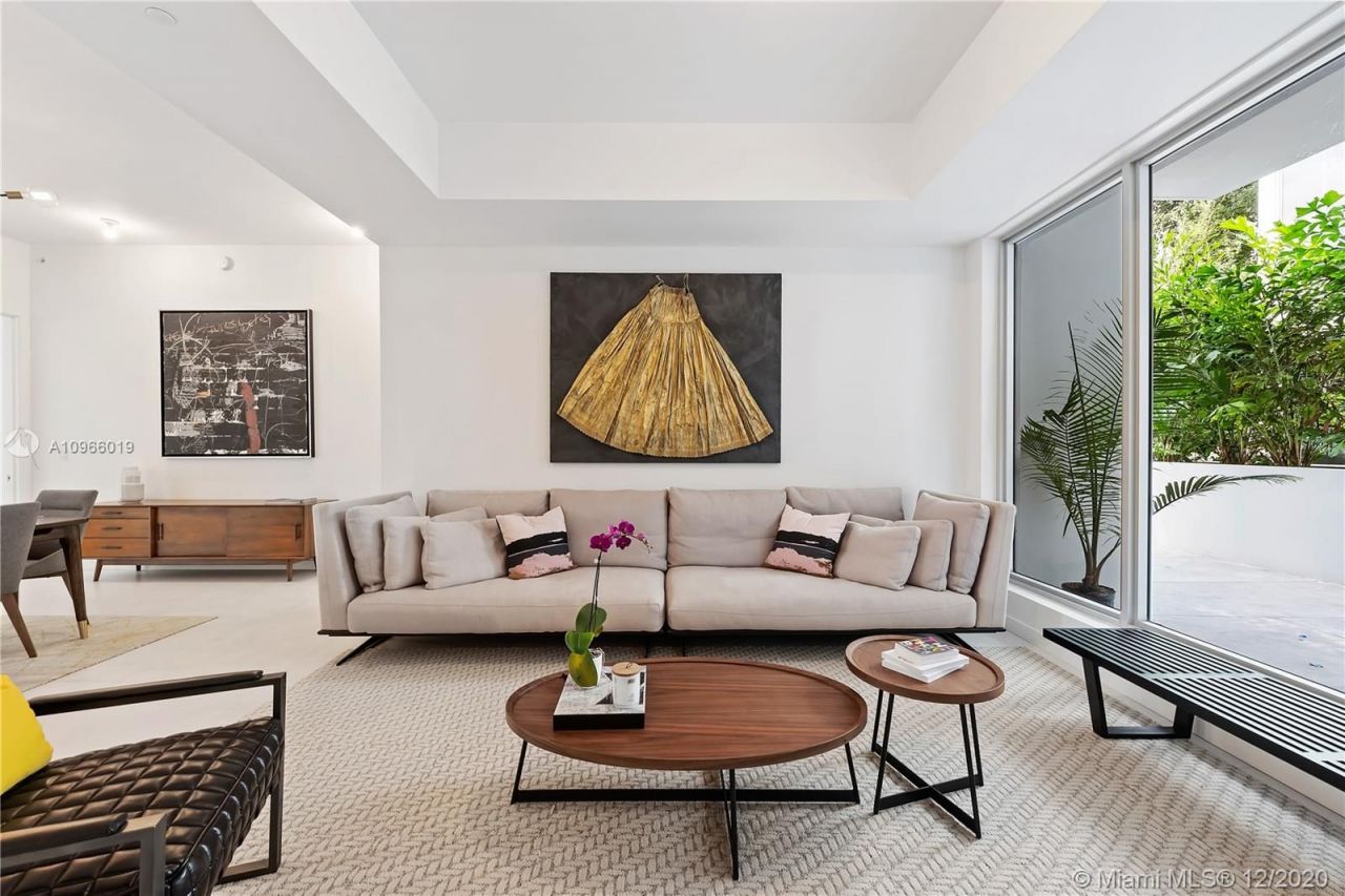 Flat in Miami, USA, 160 m² - picture 3