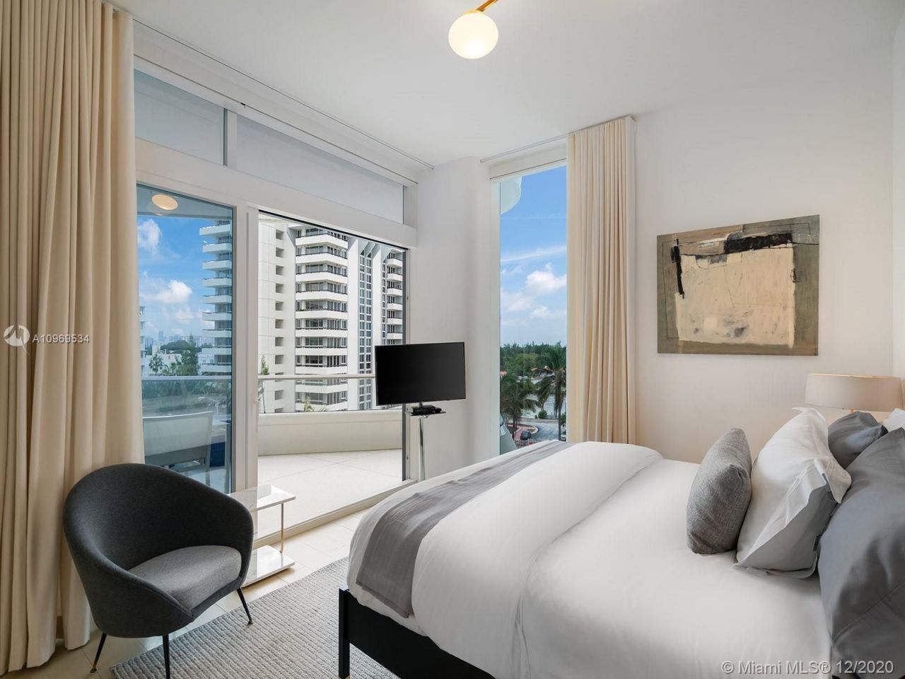 Piso en Miami, Estados Unidos, 110 m² - imagen 7