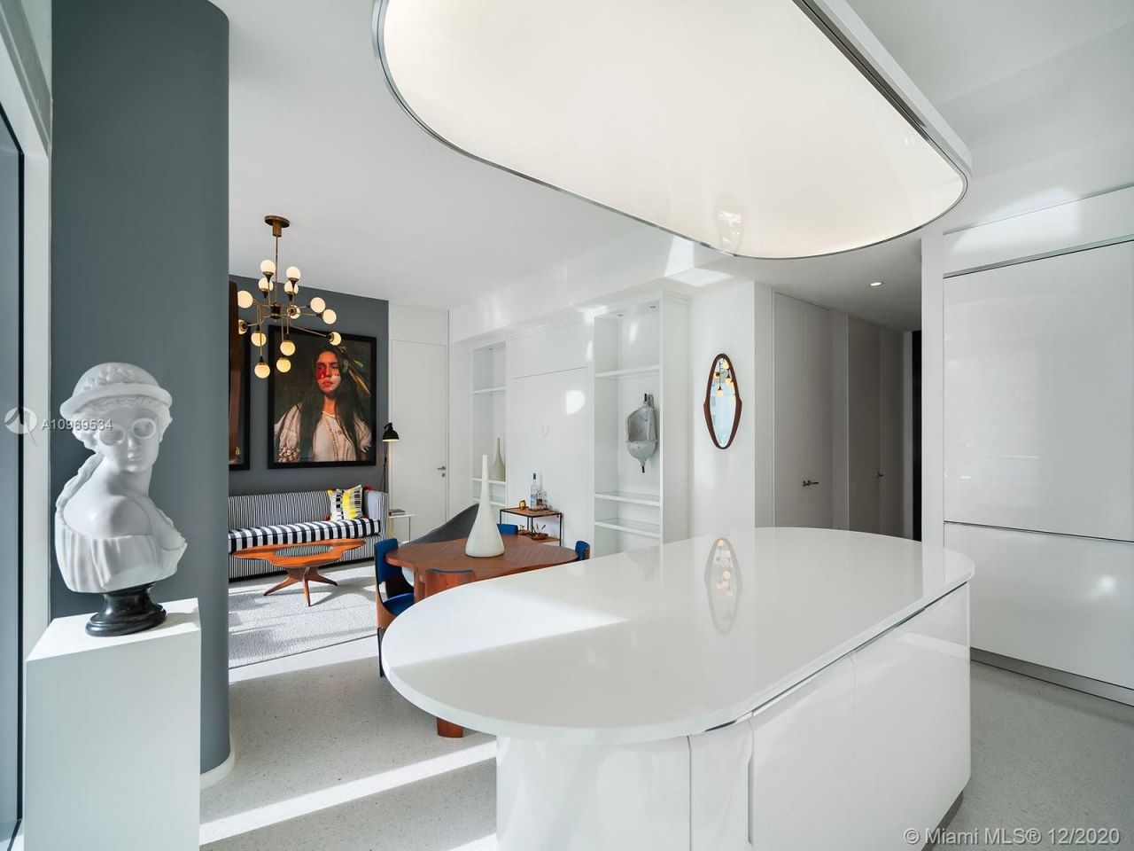 Piso en Miami, Estados Unidos, 110 m² - imagen 8