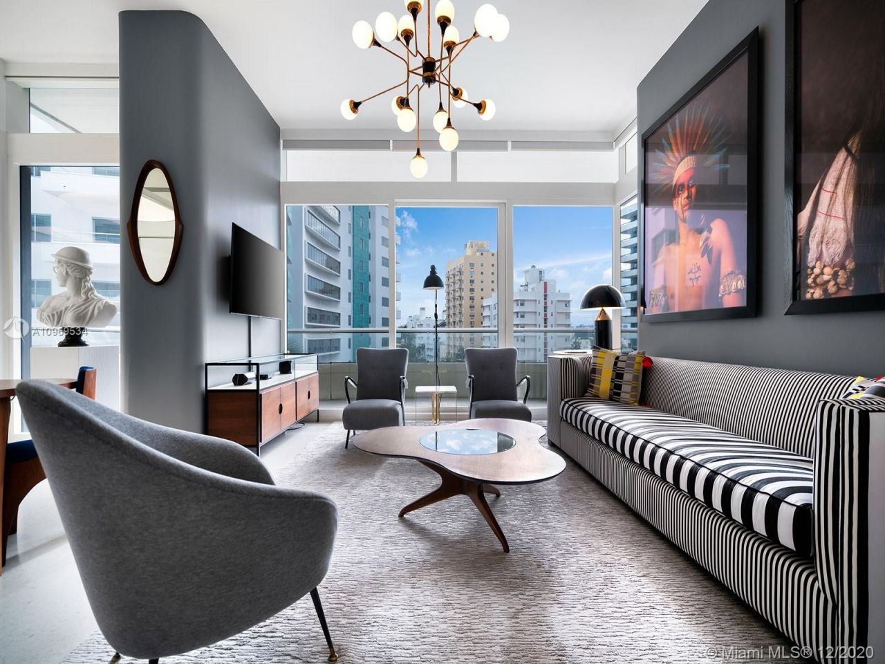 Appartement à Miami, États-Unis, 110 m² - image 1