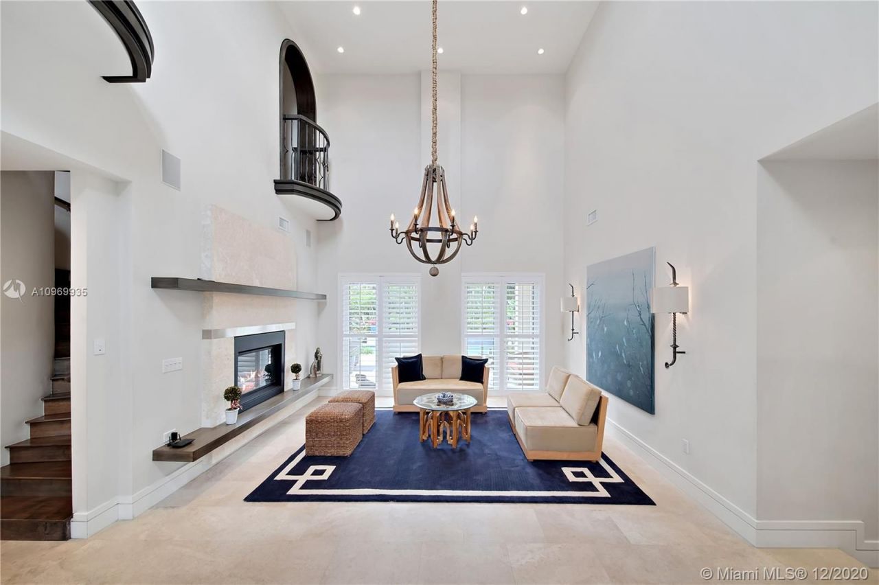 Finca en Miami, Estados Unidos, 450 m² - imagen 18