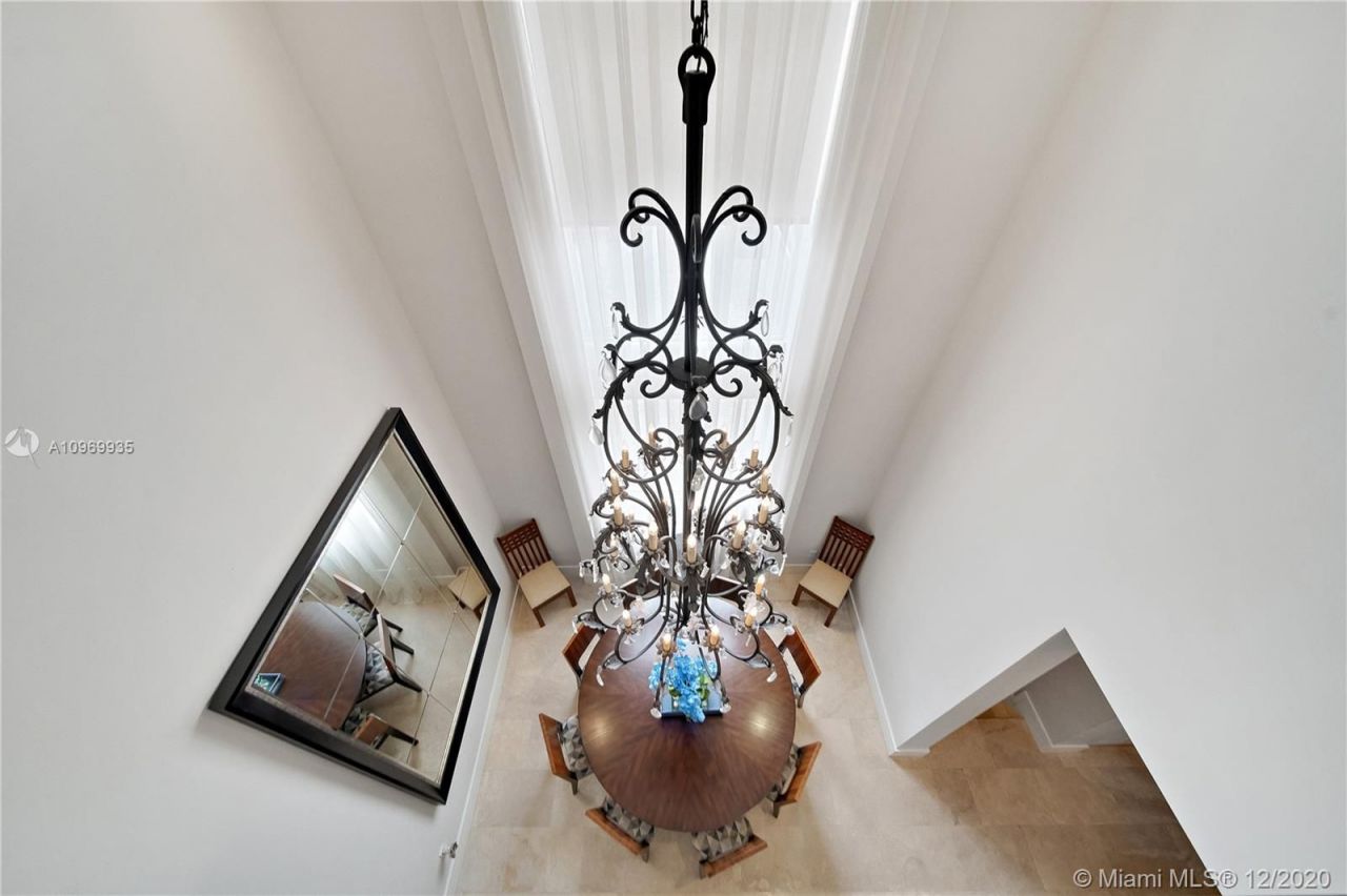 Finca en Miami, Estados Unidos, 450 m² - imagen 14