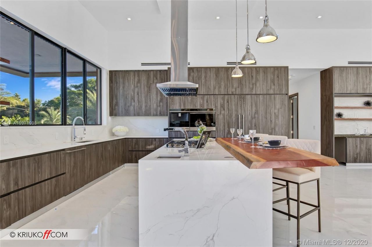 Villa in Miami, USA, 550 m² - picture 10