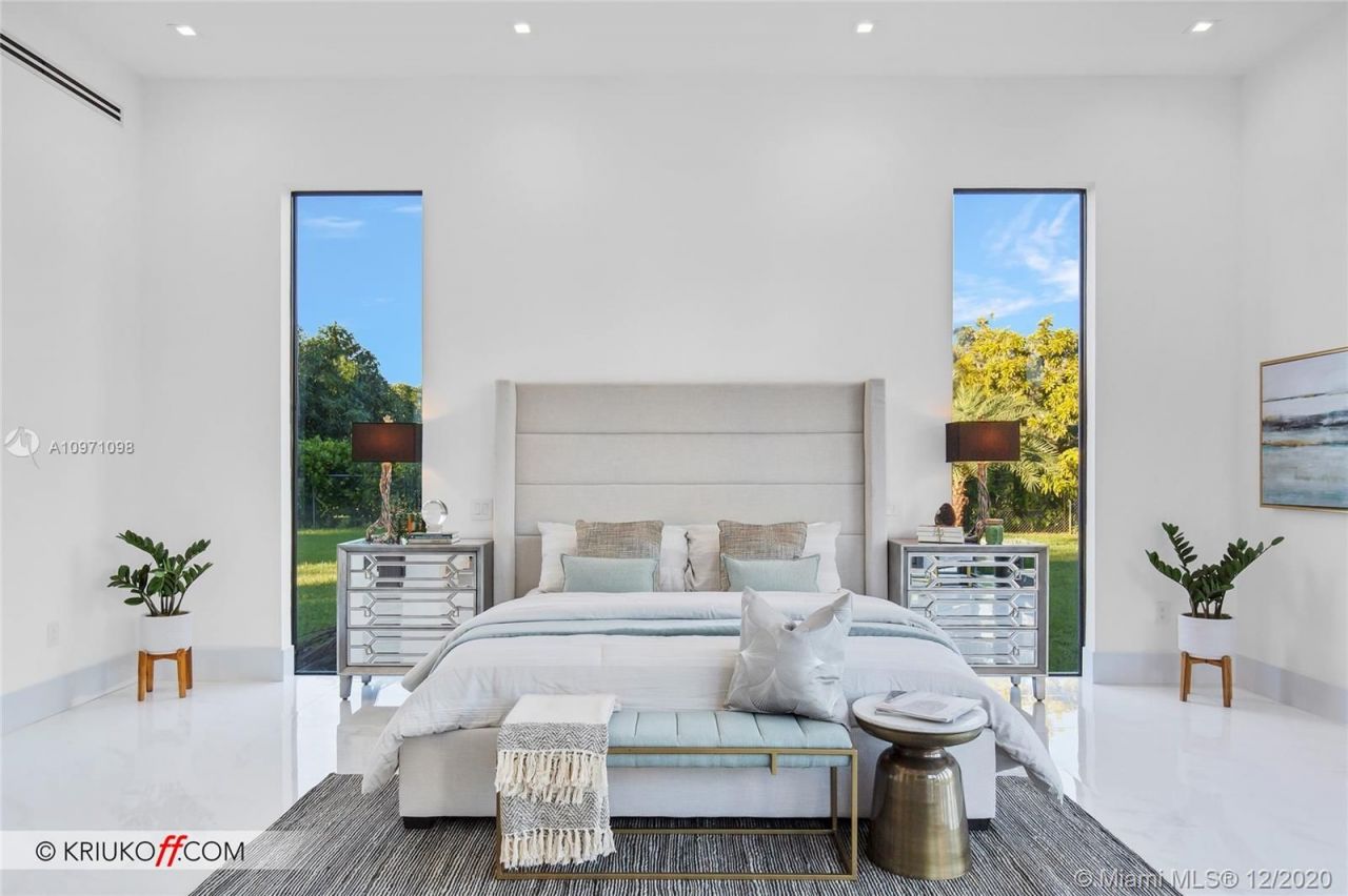 Villa in Miami, USA, 550 m² - picture 6