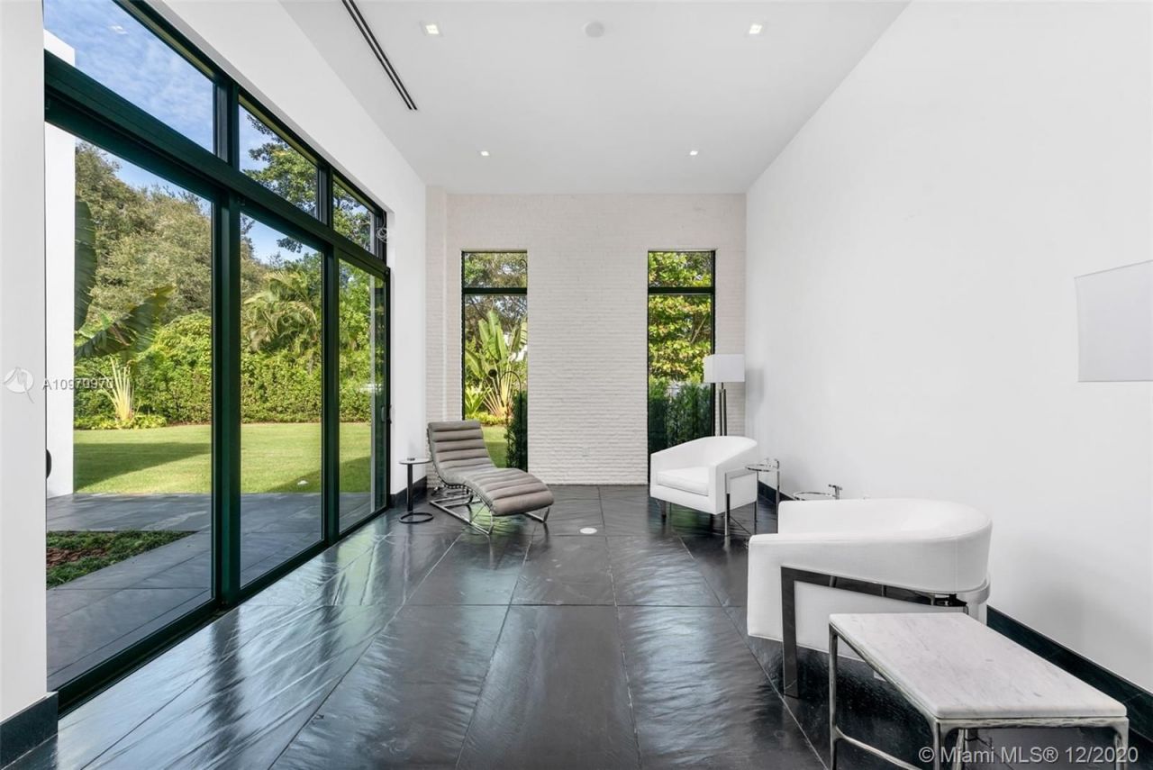 Villa in Miami, USA, 550 m² - picture 5