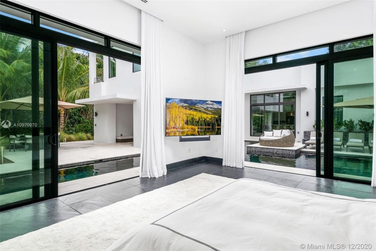 Villa in Miami, USA, 550 m² - picture 7