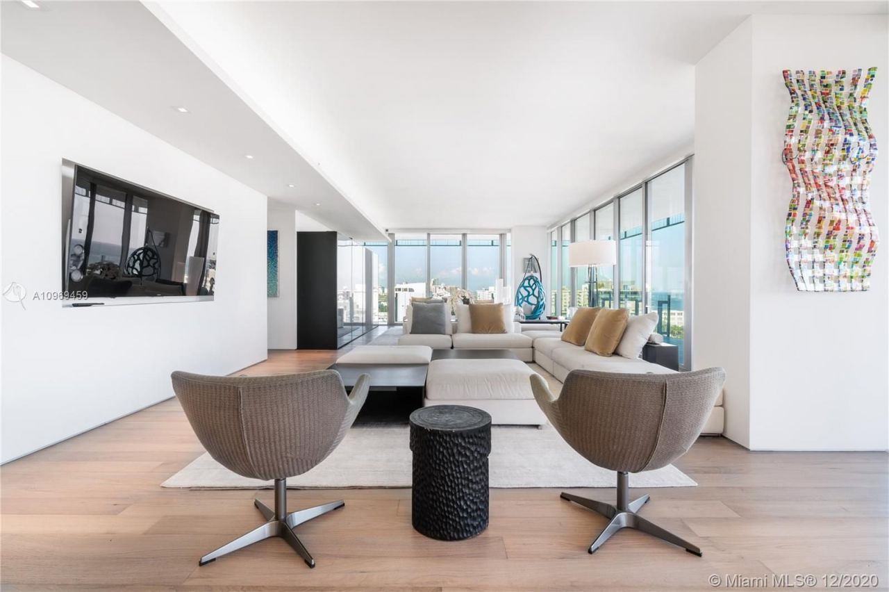 Piso en Miami, Estados Unidos, 300 m² - imagen 13