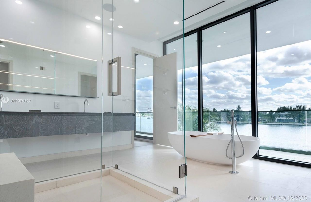 Villa in Miami, USA, 500 m² - picture 9