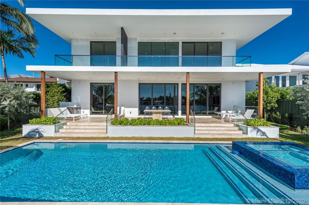 Villa in Miami, USA, 500 m² - picture 12