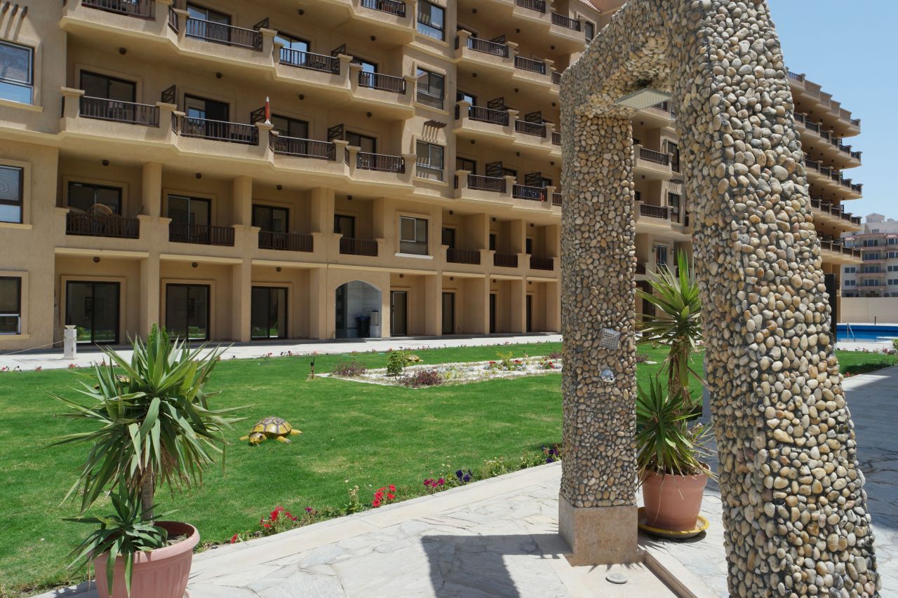 Piso en Hurghada, Egipto, 105.85 m² - imagen 1