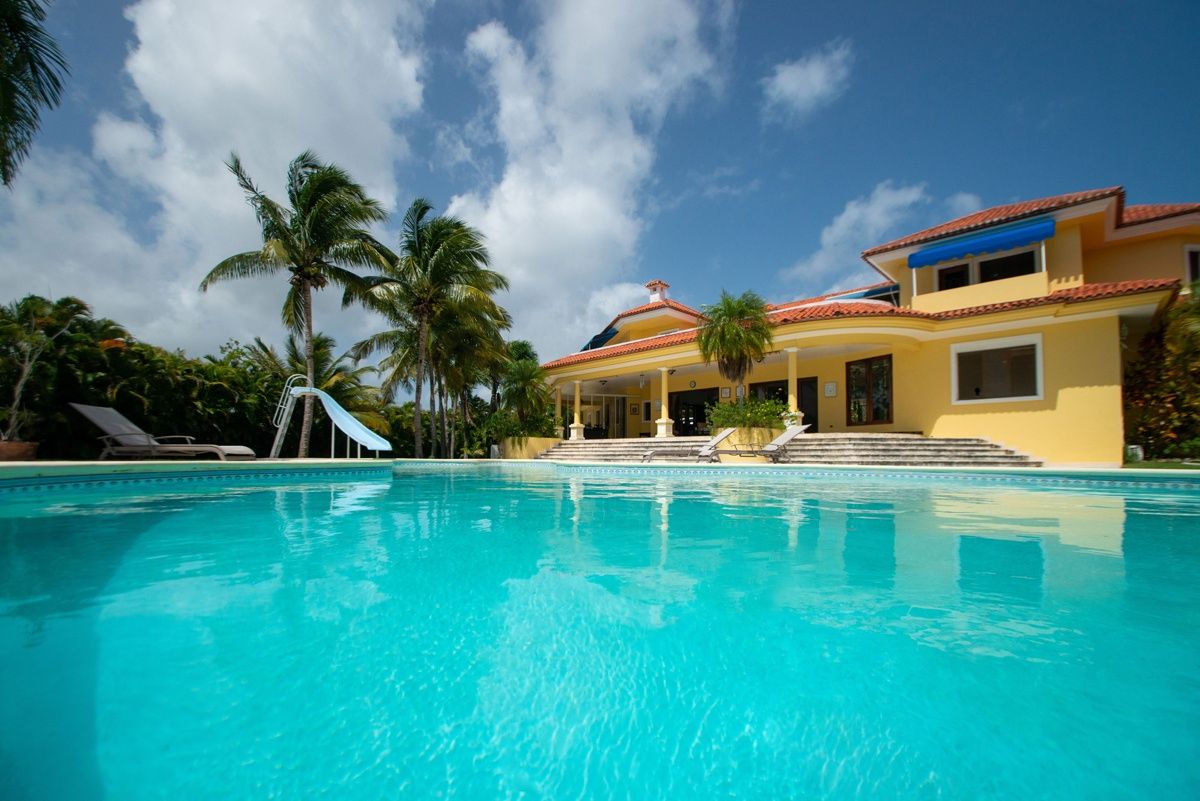 Villa in Sosua, Dominican Republic, 800 m² - picture 1