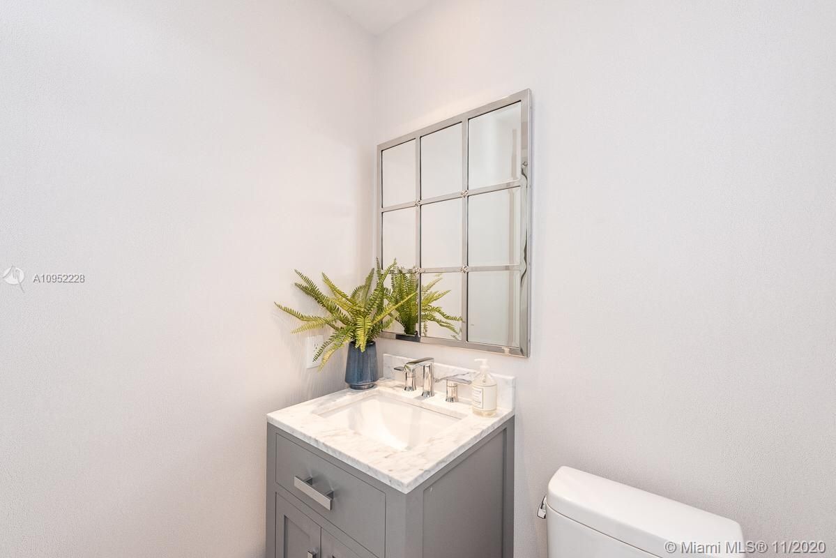 Piso en Miami, Estados Unidos, 100 m² - imagen 11