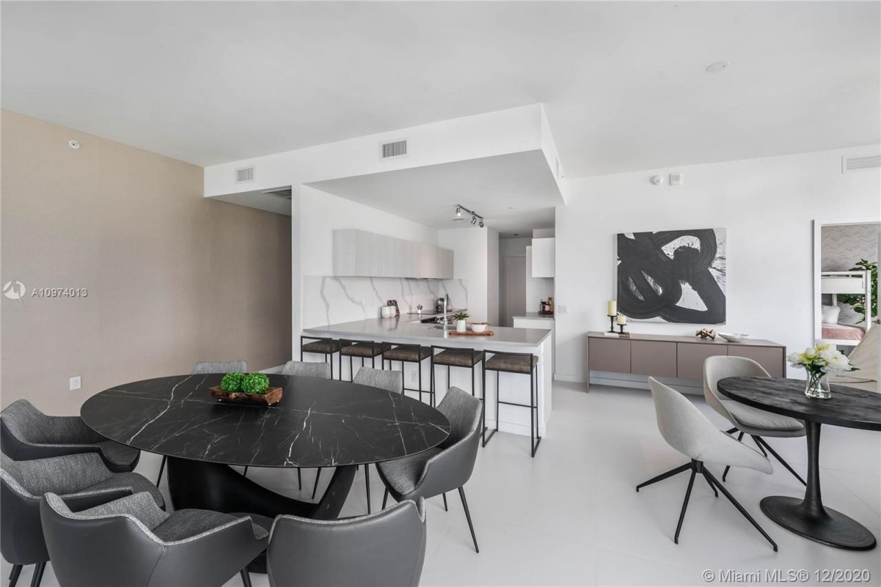 Ático en Miami, Estados Unidos, 220 m² - imagen 8