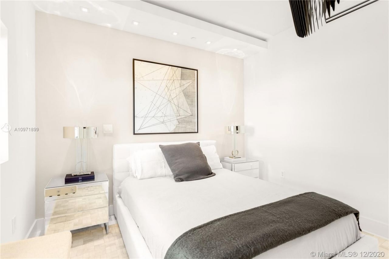 Flat in Miami, USA, 130 m² - picture 6