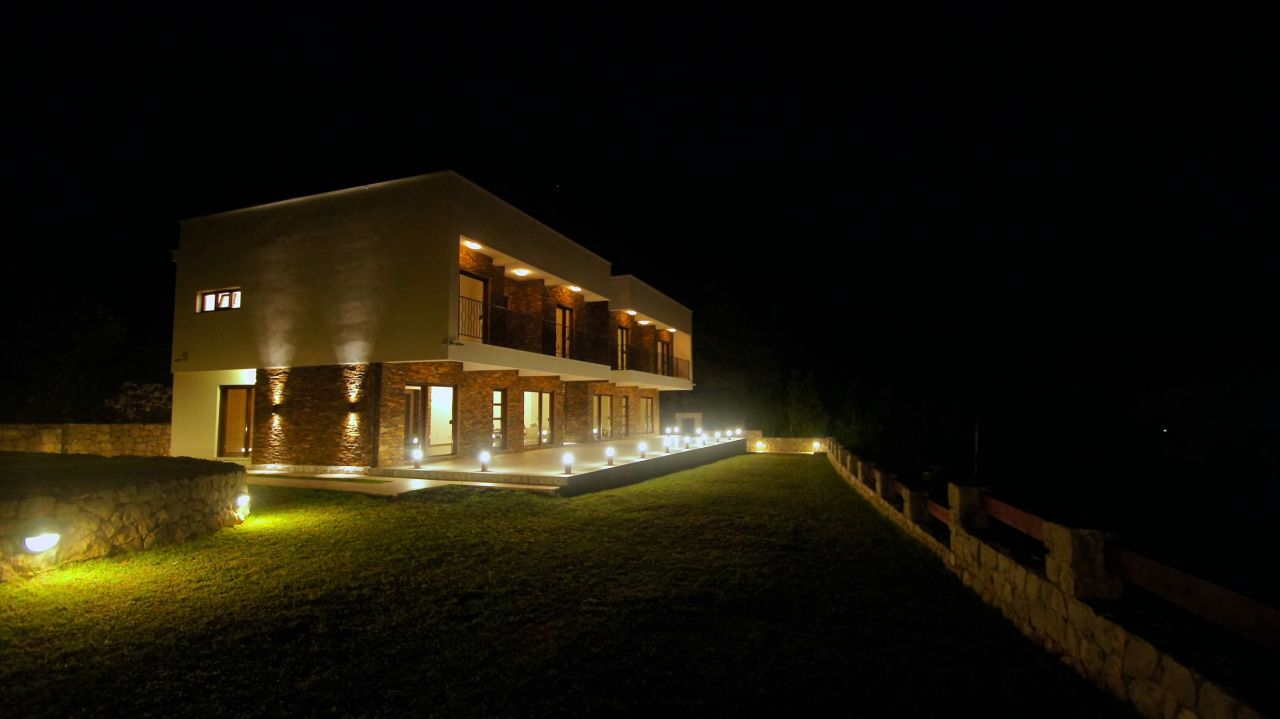 Villa in Prcanj, Montenegro, 269 m² - picture 15