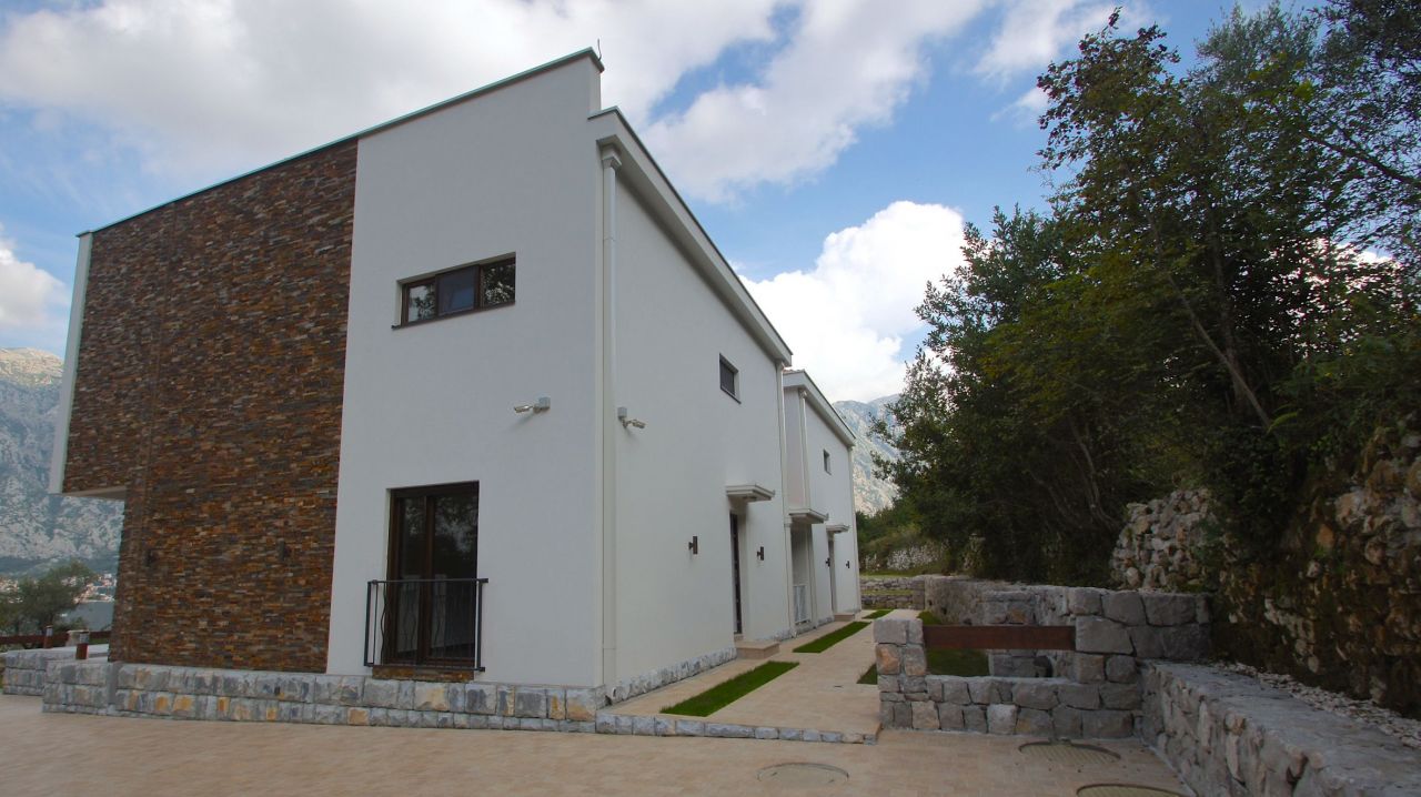 Villa in Prcanj, Montenegro, 269 m² - picture 3