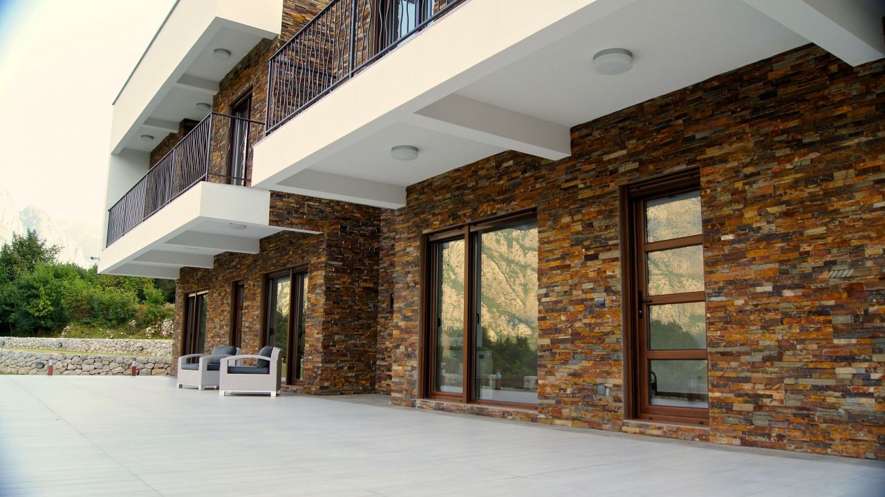 Villa in Prcanj, Montenegro, 269 m² - picture 14