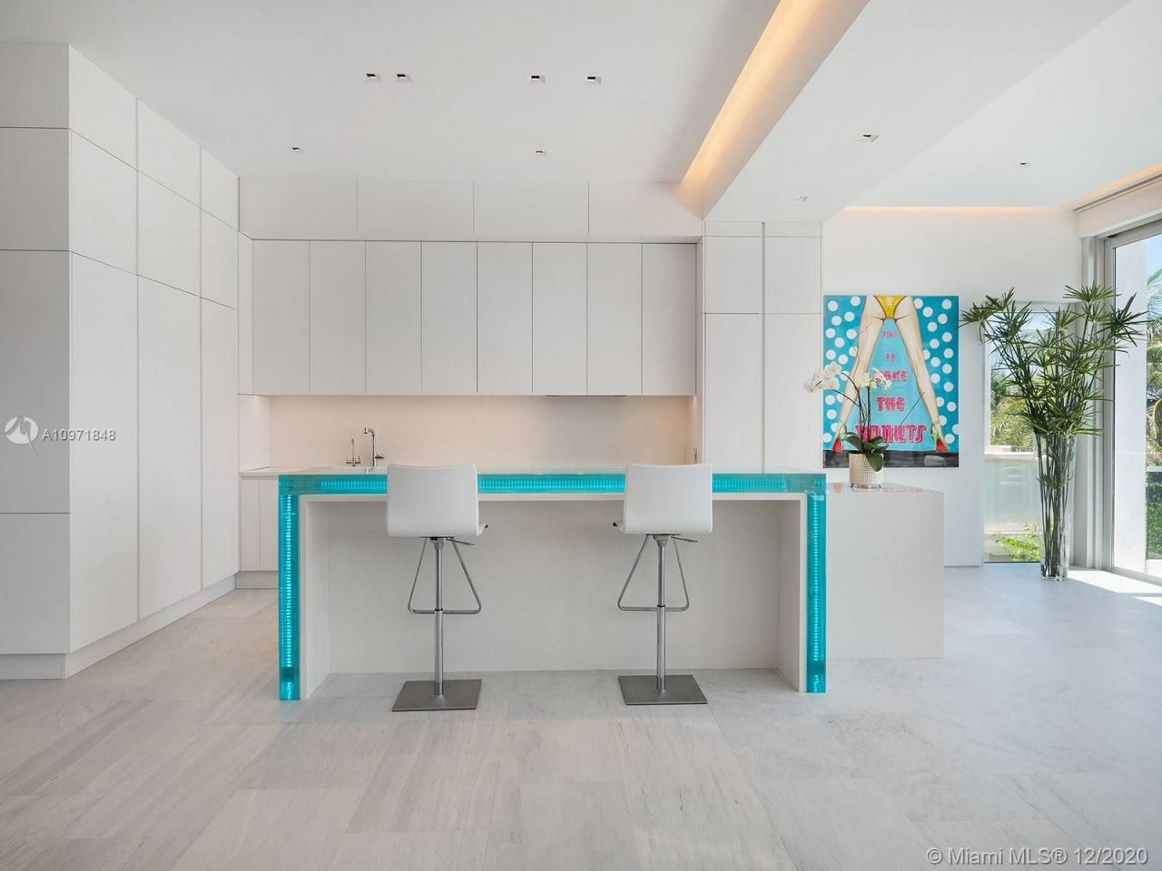 Villa in Miami, USA, 550 m² - picture 10