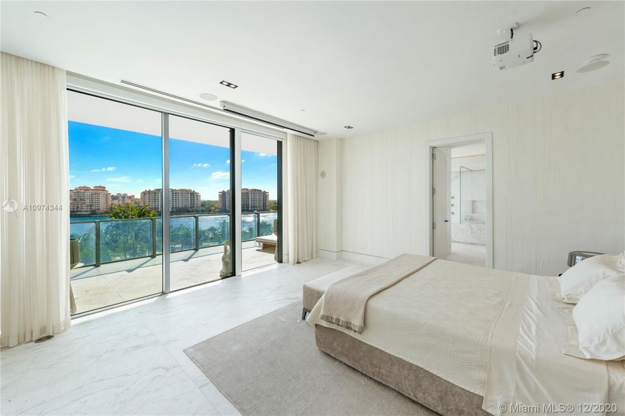 Apartment in Miami, USA, 350 m² - picture 10