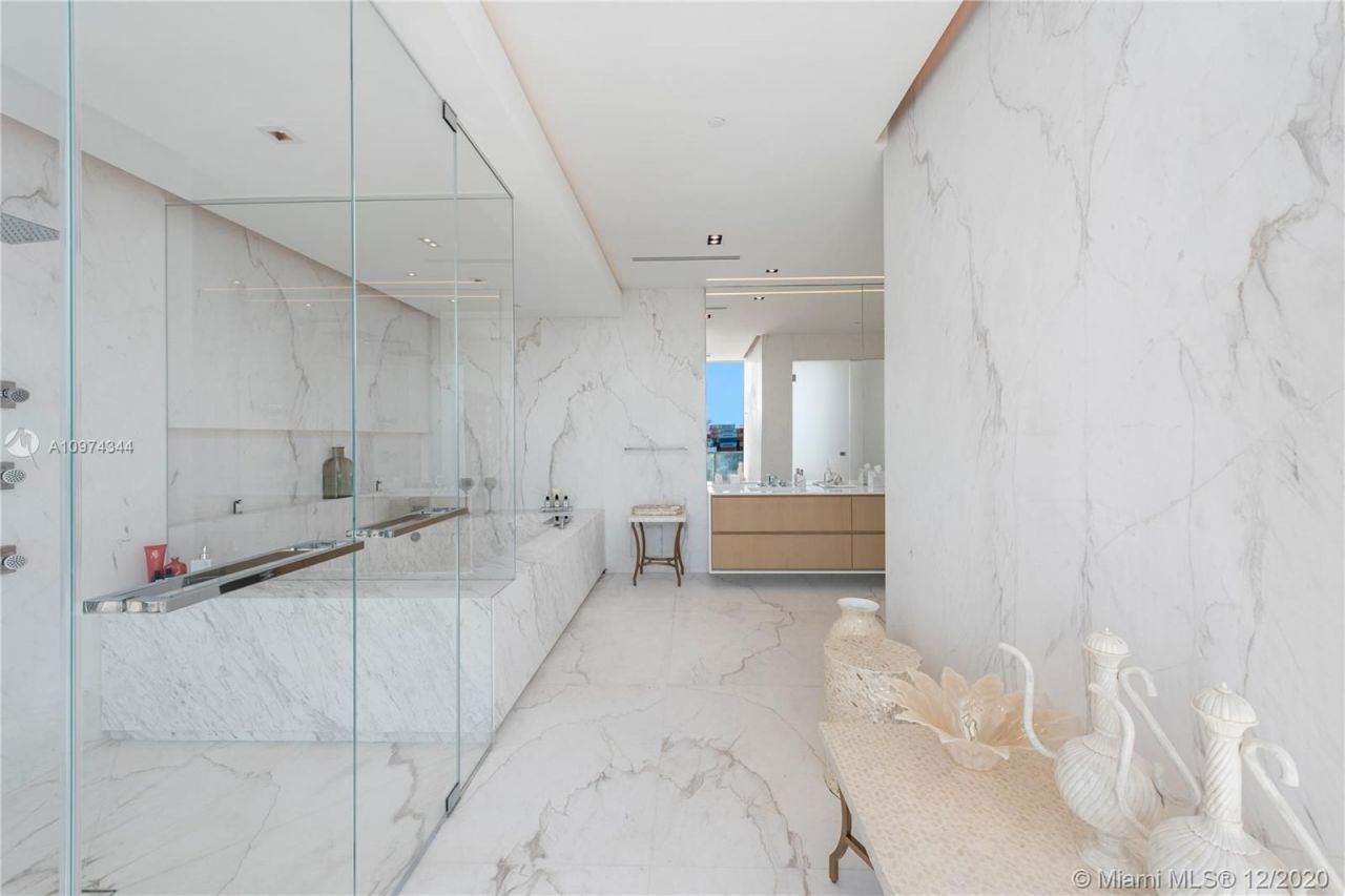 Apartment in Miami, USA, 350 m² - picture 9