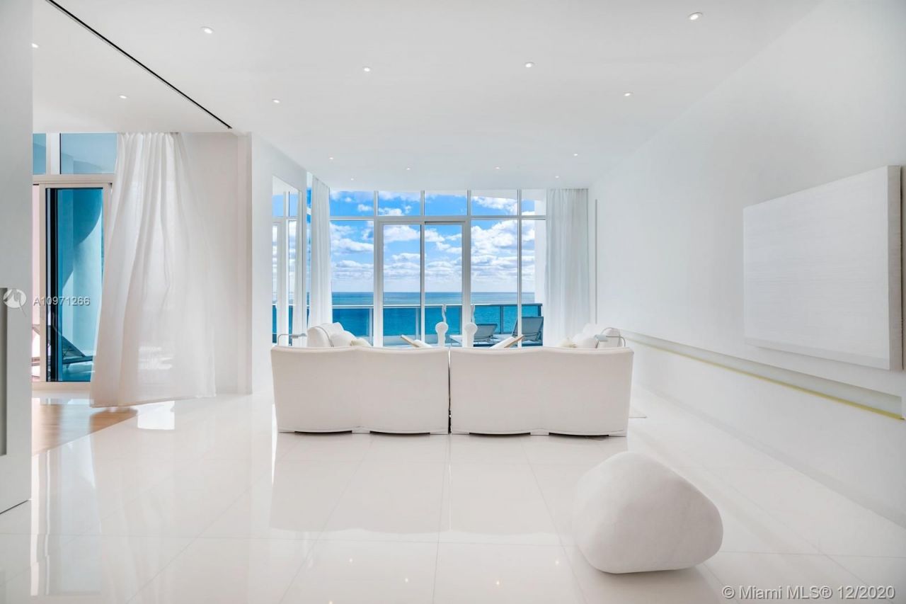 Penthouse in Miami, USA, 800 m² - picture 7