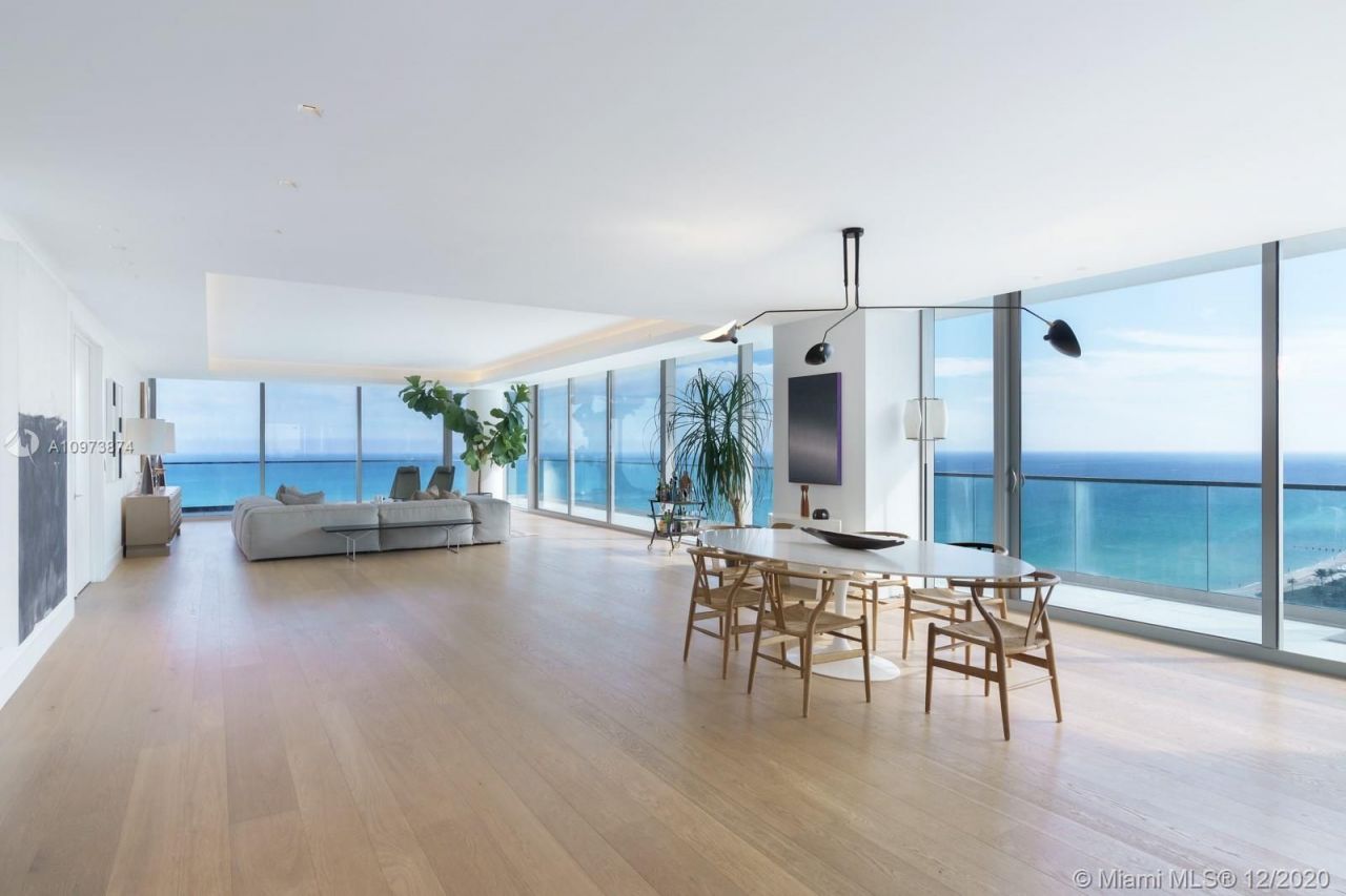 Flat in Miami, USA, 380 m² - picture 14