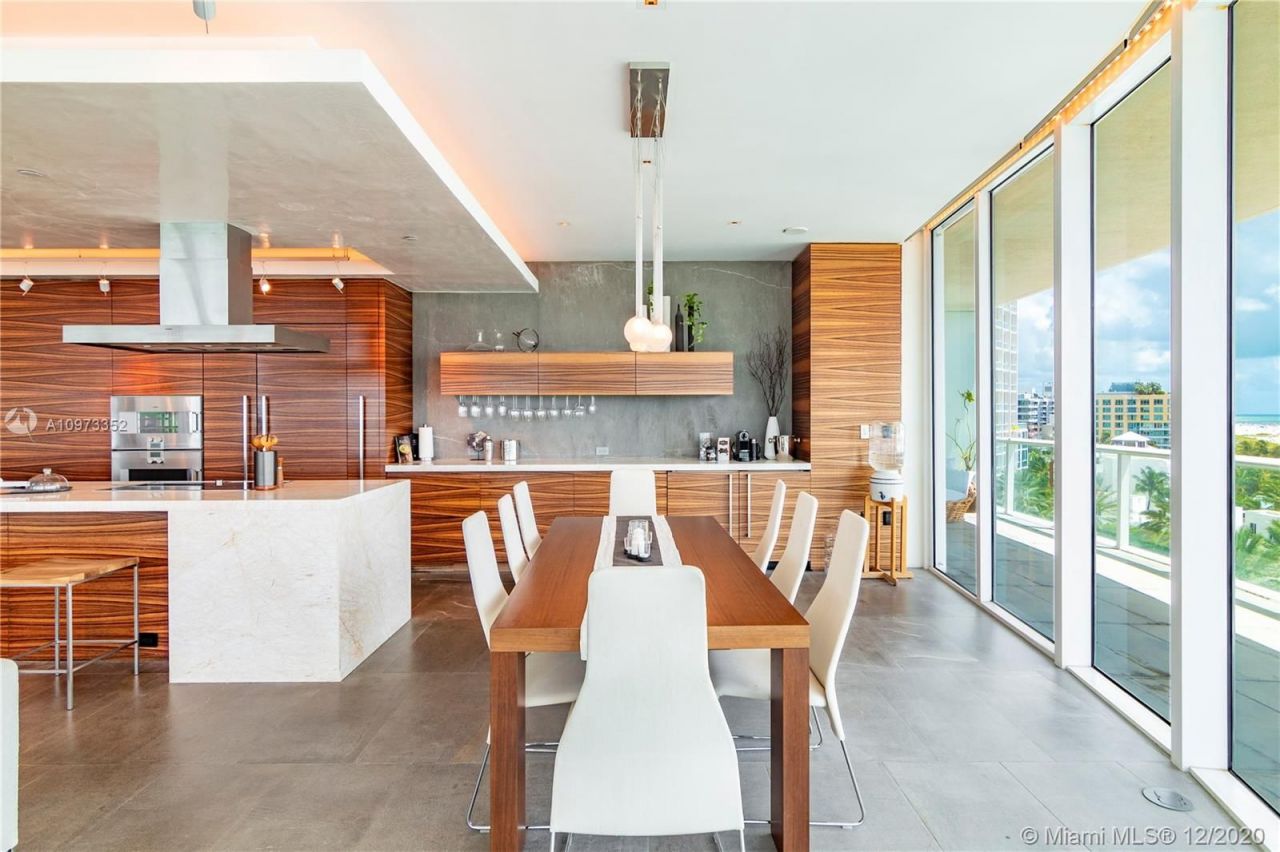 Piso en Miami, Estados Unidos, 250 m² - imagen 17